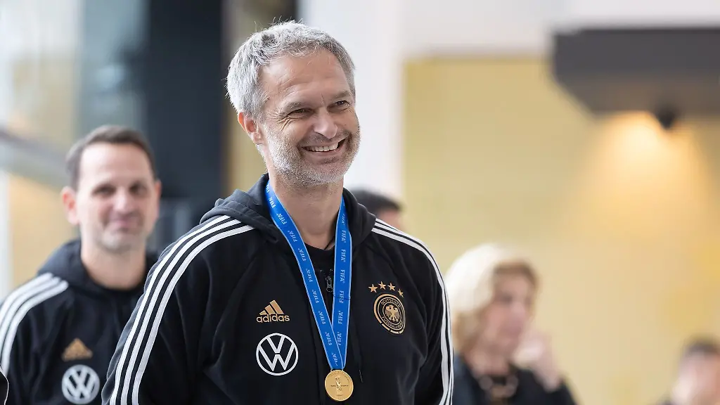Christian-Wueck-wird-nach-Olympia-der-neue-Trainer-der-DFB-Fussballerinnen