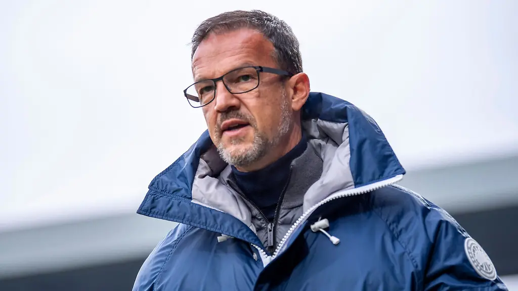 Fredi-Bobic-war-zunaechst-Spieler-und-spaeter-auch-Sportdirektor-der-Schwaben