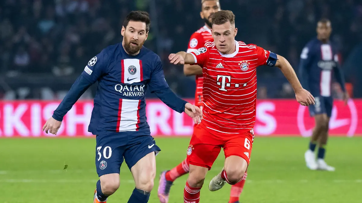 Lionel-Messi-l-von-Paris-und-Joshua-Kimmich-von-Muenchen-kaempfen-um-den-Ball