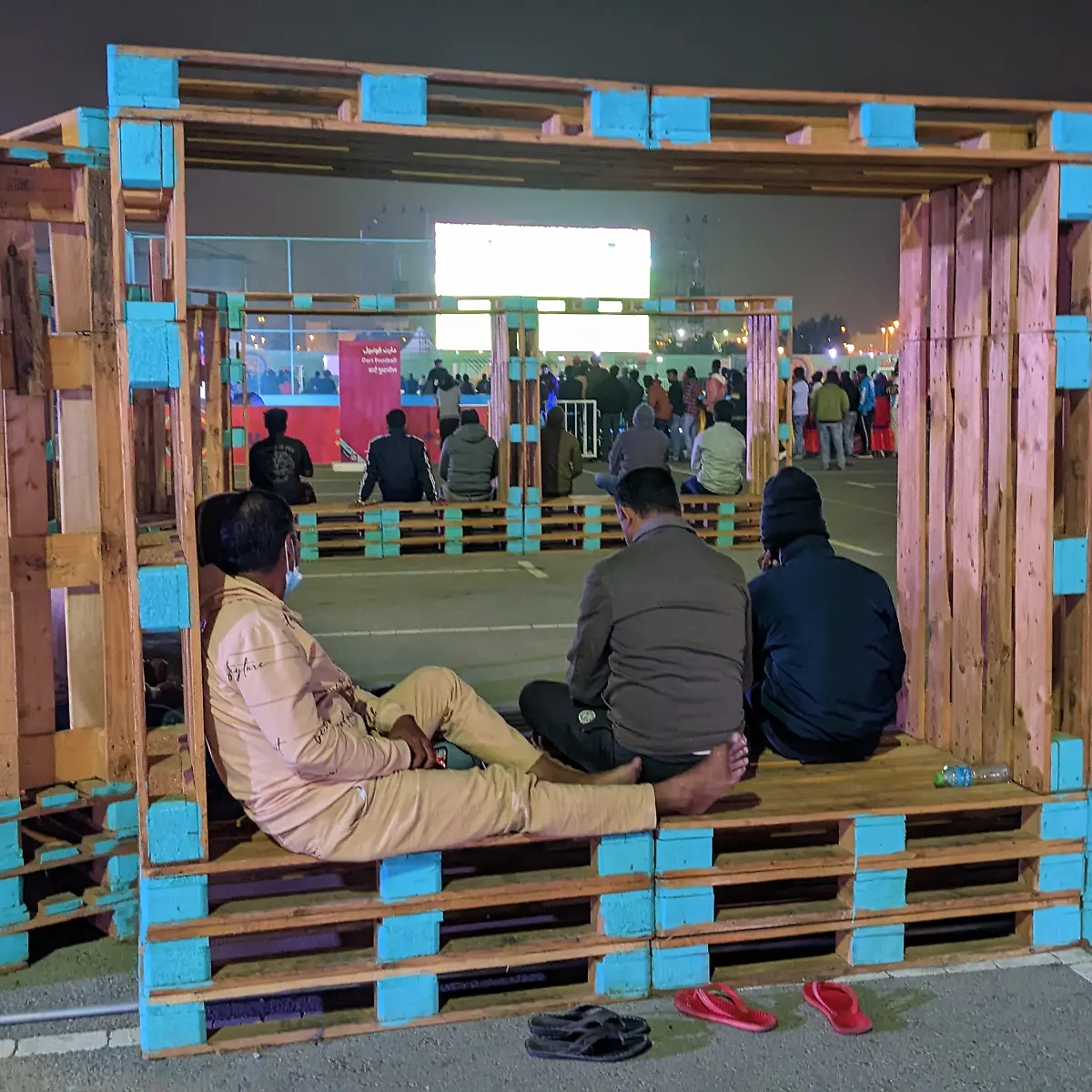 Die-Fanzone-im-Cricket-Stadion-von-Asia-Town