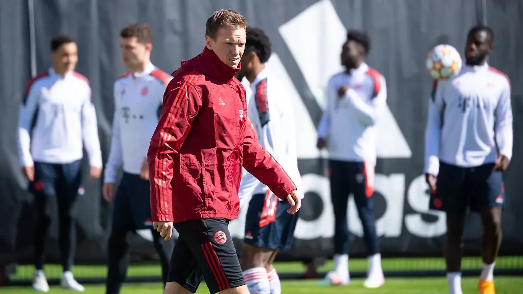 Nach-dem-Aus-in-der-Champions-League-sind-die-Bayern-um-Trainer-Julian-Nagelsmann-in-der-Bundesliga-gefordert