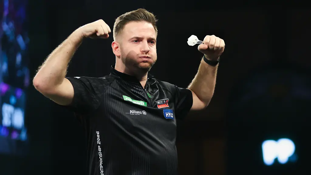 Photos-taken-during-the-2026-Paddy-Power-World-Darts-Championship-at-Alexandra-Palace-London