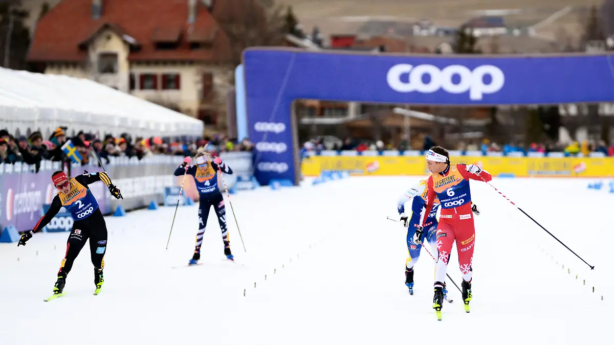 251228-Coletta-Rydzek-of-Germany-and-Kristine-Stavaas-Skistad-of-Norway-compete-in-the-women-s-cross-country-skiing-free-technique-sprint-final-during-the-Tour-de-Ski-on-December-28-2025-in-Toblach