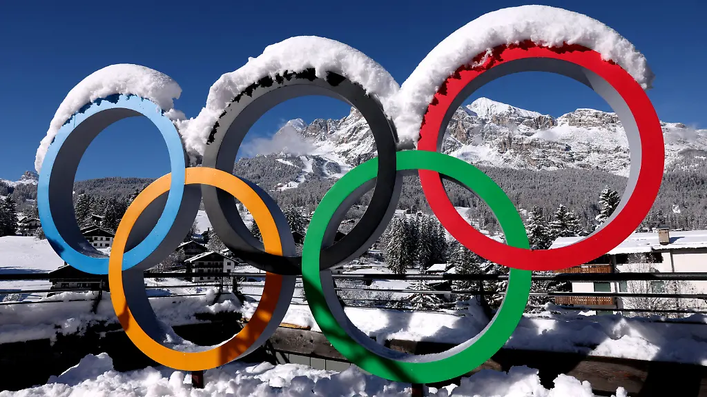 Milano-Cortina-2026-Winter-Olympics-Previews-Cortina-d-Ampezzo-Italy-January-26-2026-General-view-of-the-Olympic-rings-covered-in-snow-ahead-of-the-Milano-Cortina-2026-Winter-Olympics-REUTERS-Claudia-Greco-TPX-IMAGES-OF-THE-DAY
