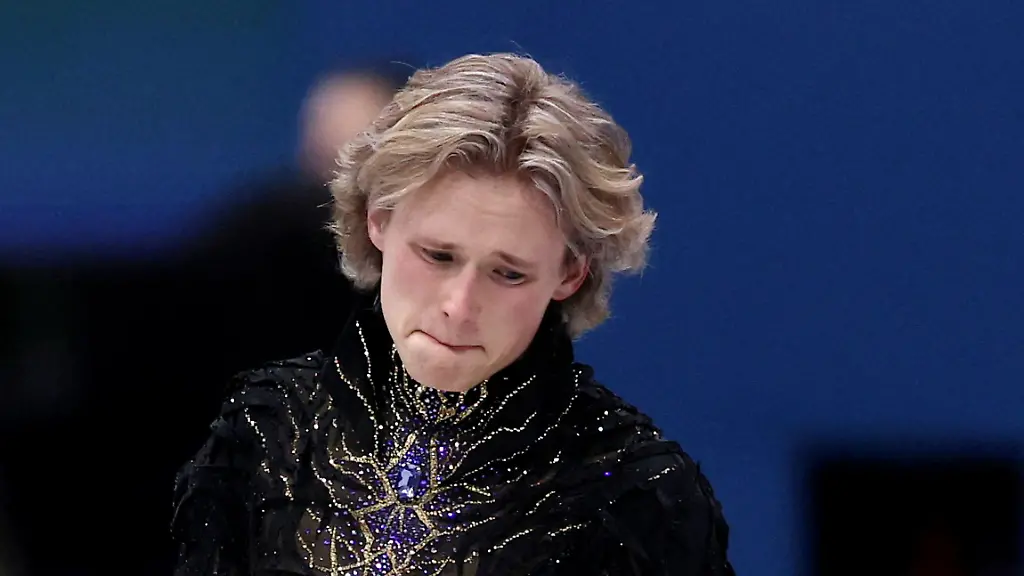 Milano-Cortina-2026-Olympics-Figure-Skating-Men-Single-Skating-Free-Skating-Milano-Ice-Skating-Arena-Milan-Italy-February-13-2026