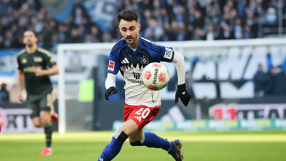 HSV-Profi-Fabio-Vieira-im-Spiel-gegen-Union-Berlin
