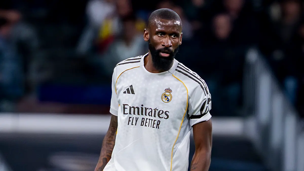 02-03-2026-Spanien-Madrid-Fussball-Maenner-Primera-Division-Spanien-Real-Madrid-FC-Getafe-Antonio-Ruediger-von-Real-Madrid-ist-in-Aktion-mit-dem-Ball