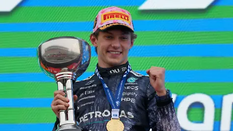 Kimi-Antonelli-gelang-der-zweite-Sieg-binnen-zwei-Wochen