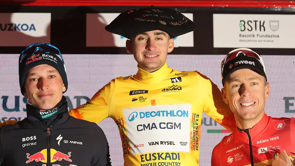 11-04-2026-Itzulia-Basque-Country-Tappa-06-Goizper-Antzuola-Bergara-2026-Decathlon-Cma-Cgm-2026-Red-Bull-Bora-Hansgrohe-2026-Ineos-Grenadiers-Seixas-Paul-Lipowitz-Florian-Johannessen-Tobias-Halland-Bergara-PUBLICATIONxNOTxINxITAxFRAxNED