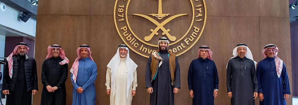 Saudi-Crown-Prince-Heads-Public-Investment-Fund-Meeting-Riyadh-Saudi-Crown-Prince-Mohammed-bin-Salman-bin-Abdulaziz-Al-Saud-also-known-as-MBS-5th-from-L-heads-a-meeting-of-the-KingdomA-x80-x99s-sovereign-wealth-fund-known-as-Public-Investment-Fund-PIF-in-Riyadh-Saudi-Arabia-on-January-24-2021-Photo-by-Balkis-Press-ABACAPRESS
