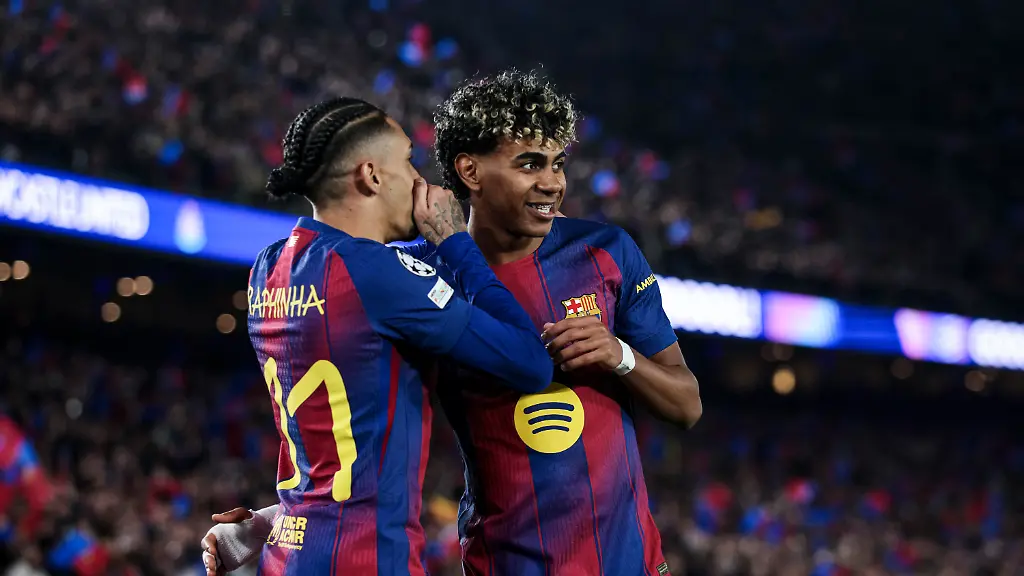 Raphina-of-FC-Barcelona-celebrates-with-Lamine-Yamal-of-FC-Barcelona-during-the-UEFA-Champions-League-round-of-16-match-between-FC-Barcelona-and-Newcastle-United-FC-at-Spotify-Camp-Nou-Stadium-on-March-18-2026-in-Barcelona-Spain