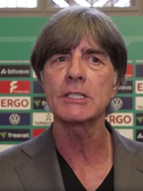 Löw
