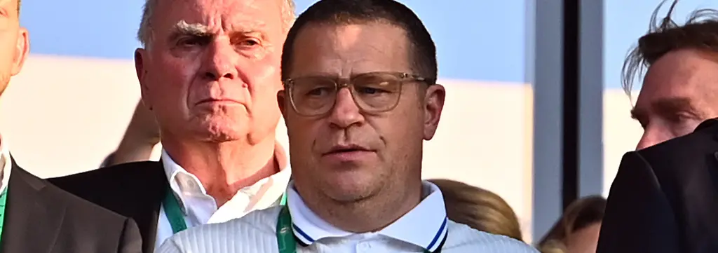 v-li-Rouven-KASPER-Marketing-Vorstand-FCB-Uli-HOENESS-H-ness-Ehrenpraesident-Bayern-Muenchen-Max-EBERL-Sportvorstand-FC-Bayern-Muenchen-Jan-Christian-DREESEN-Vorstandsvorsitzender-FCB-Ehrentribuene-Fussball-83-DFB-Pokal-Finale-2026-FC-Bayern-Muenchen-VfB-Stuttgart-3-0-am-23-05-2026-Olympiastadion-in-Berlin