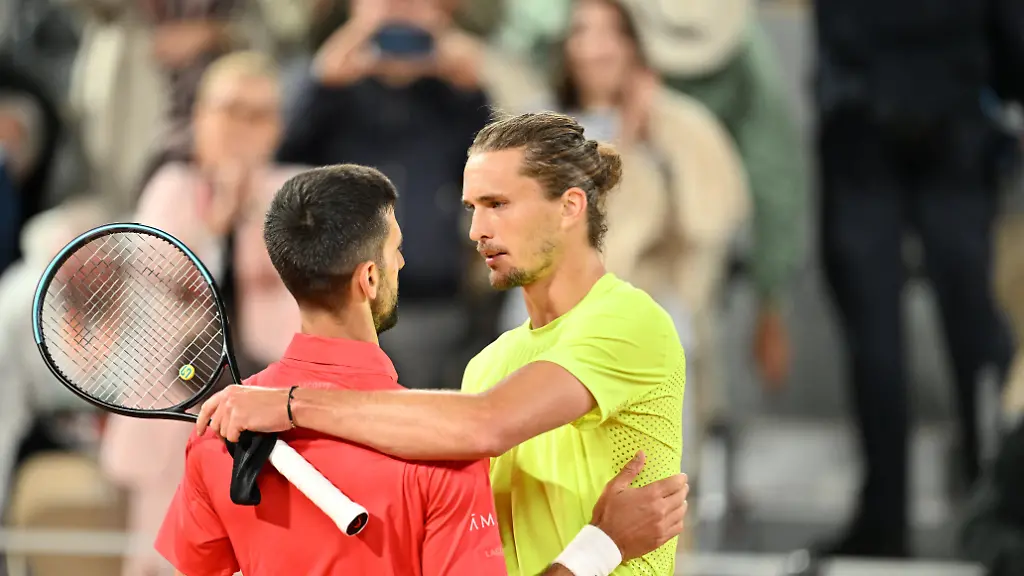 2025-Roland-Garros-Day-11-PARIS-FRANCE-JUNE-04-Novak-Djokovic-L-of-Serbia-celebrates-after-winning-against-Alexander-Zverev-of-Germany-during-the-Men-s-Singles-Quarter-Final-match-on-Day-Eleven-of-the-2025-French-Open-at-Roland-Garros-on-June-04-2025-in-Paris-France-Mustafa-Yalcin-Anadolu-Paris-France-Editorial-use-only-Please-get-in-touch-for-any-other-usage