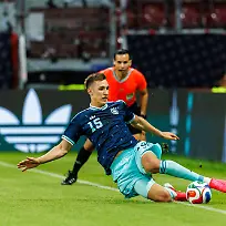 MAINZ-GERMANY-MAY-31-Nico-Schlotterbeck-Germany-15-slides-to-secure-the-ball-during-the-International-Friendly-Germany-vs-Finland-at-MEWA-Arena-on-May-31-2026-in-Mainz-Germany
