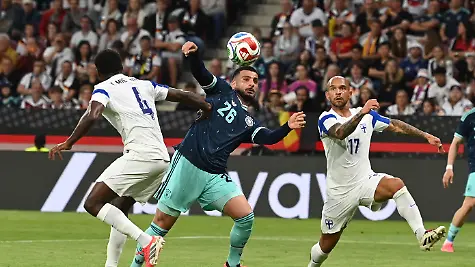 Deniz-UNDAV-GER-Aktion-Zweikampf-gegen-Nikolai-Alho-FIN-Deutschland-GER-Finnland-FIN-Fussball-Laenderspiel-Freundschaftsspiel-am-3105-2026-Mewa-Arena-Mainz-Deutschland