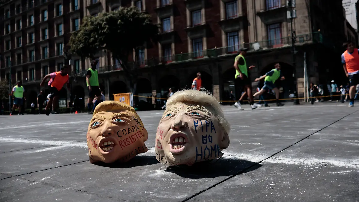 February-21-2026-Mexico-City-Cdmx-Mexico-Groups-activists-and-members-of-the-Otomi-community-living-in-Mexico-City-organized-an-event-to-remember-SAMIR-FLORES-SOBERANES-an-activist-and-Indigenous-man-from-the-Nahuatl-community-a-member-of-the-Permanent-Assembly-of-the-Peoples-of-Morelos-a-community-leader-and-an-environmental-defender-He-was-murdered-outside-his-home-in-Amilcingo-Morelos-on-February-20-2019-At-that-time-the-governor-of-the-state-of-Morelos-was-CUAUHTEMOC-BLANCO-now-a-congressman-who-has-not-been-investigated-for-this-crime-despite-demands-made-to-then-President-ANDRES-MANUEL-LOPEZ-OBRADOR