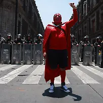 CNTE-teachers-union-holds-rally-in-Mexico-City-MEXICO-CITY-MEXICO-MAY-15-A-masked-demonstrator-takes-part-in-a-rally-marking-Teacher-s-Day-in-Mexico-City-Mexico-on-May-15-2026-Under-the-slogan-No-solution-no-ball-will-roll-thousands-of-members-of-National-Coordination-of-Education-Workers-CNTE-held-a-mass-rally-The-union-is-demanding-pension-changes-and-higher-pay-and-has-signaled-a-possible-nationwide-strike-in-the-coming-days-The-protest-comes-with-the-World-Cup-less-than-a-month-away-as-CNTE-members-threatens-to-escalate-its-protests-during-the-tournament-Daniel-Cardenas-Anadolu-Mexico-City-Mexico-Editorial-use-only-Please-get-in-touch-for-any-other-usage