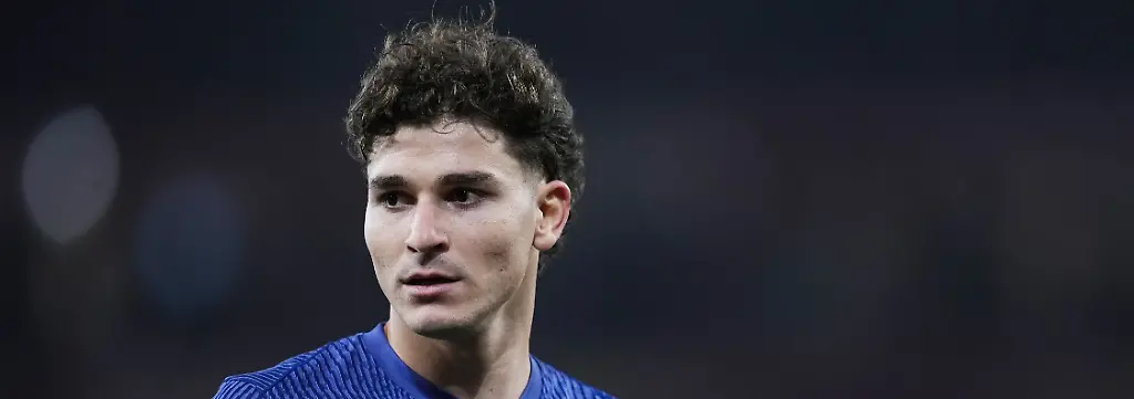 Julian-Alvarez-of-Atletico-de-Madrid-during-the-UEFA-Champions-League-Semi-finals-2nd-Leg-football-match-between-Arsenal-FC-and-Atletico-de-Madrid-on-5-May-2026-at-Emirates-Stadium-in-London-England-Photo-Dennis-Agyeman-Spain-DPPI-DPPI