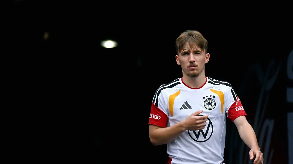 Fussball-Laenderspiel-Herren-WM-2026-Training-der-deutschen-Nationalmannschaft-im-Soldier-Field-Chicago-Lennart-Karl-GER