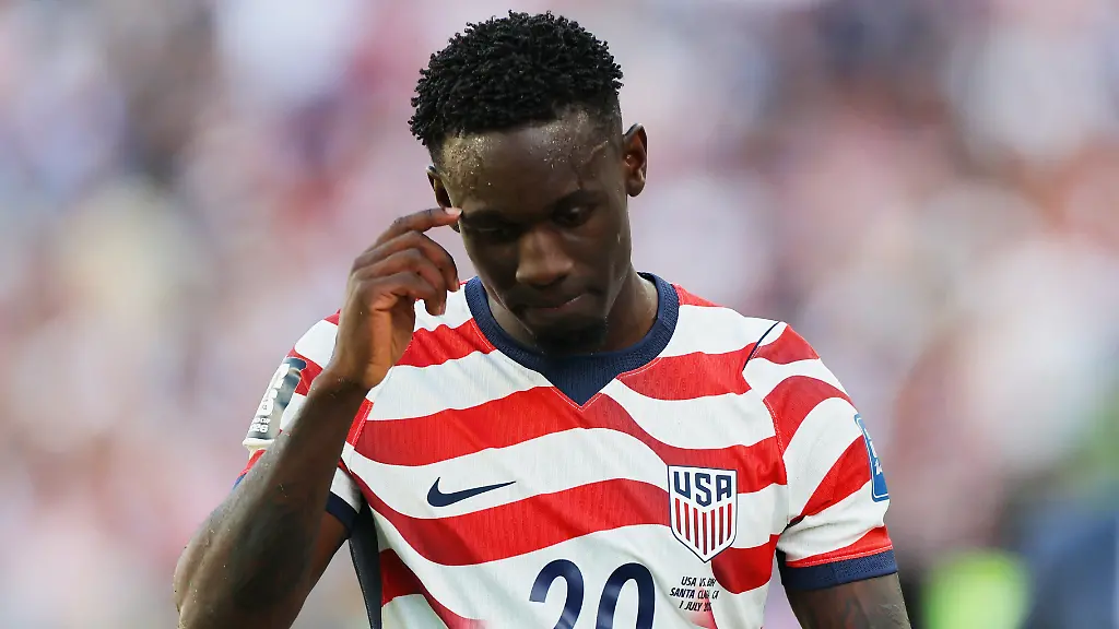 Soccer-Football-FIFA-World-Cup-2026-Round-of-32-United-States-v-Bosnia-and-Herzegovina-San-Francisco-Bay-Area-Stadium-Santa-Clara-California-U-S-July-1-2026-Folarin-Balogun-of-the-U-S