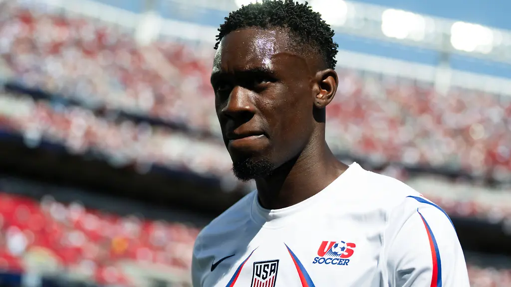 July-1-2026-Santa-Clara-California-USA-American-forward-FOLARIN-BALOGUN-20-looks-on-before-the-World-Cup-2026-round-of-32-soccer-match-between-the-United-States-and-Bosnia-and-Herzegovina-in-Santa-Clara-California-USA