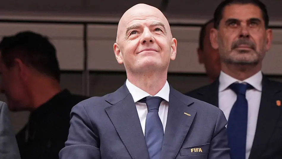 FIFA-President-Gianni-Infantino-in-the-stands-before-kick-off-Spain-v-Austria-2026-FIFA-World-Cup-WM-Weltmeisterschaft-Fussball-ROund-of-32-Football-Los-Angeles-Stadium-California-USA-02-Jul-2026Los-Angeles-Los-Angeles-Stadium-California-CA-United-States-of-America-PUBLICATIONxINxGERxSUIxAUTxHUNxGRExMLTxCYPxROUxBULxUAExKSAxCHNxDENxINDxITAxPORxESPxSWExTURxMEXxCOLxVENxPERxECUxBRAxARGxCHIxURUxPARxPANxONLY-Copyright-xIsmaelxAdnan-Shutterstockx-16974404bs