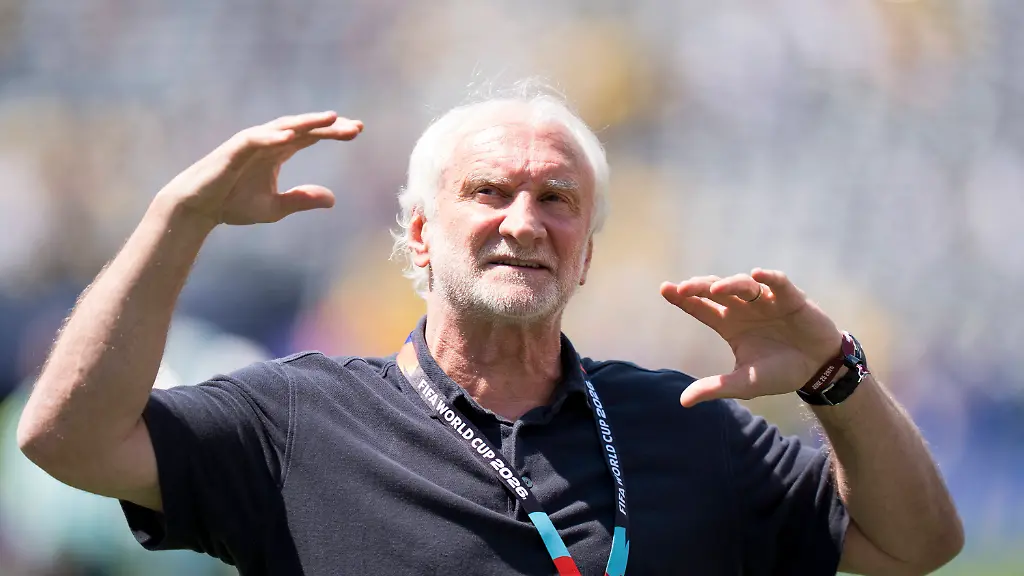 Einzelbild-Single-image-Rudi-Voeller-Germany-FIFA-World-Cup-WM-Weltmeisterschaft-Fussball-2026-Ecuador-vs-Deutschland-25-June-2026-FIFA-World-Cup-2026-Ecuador-vs-Deutschland-Group-E-Matchday-3-at-New-York-New-Jersey-Stadium-in-East-Rutherford-New-Jersey-USA-Single-image-Rudi-Voeller-Germany-2026-FIFA-World-Cup-Ecuador-vs-Germany-June-25-2026-2026-FIFA-World-Cup-Ecuador-vs