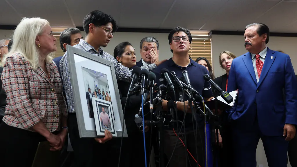 Family-members-speak-during-a-news-conference-after-an-ICE-agent-fatally-shot-a-Mexican-motorist-identified-as-Lorenzo-Salgado-Araujo-in-Houston-Texas-U-S-July-8-2026