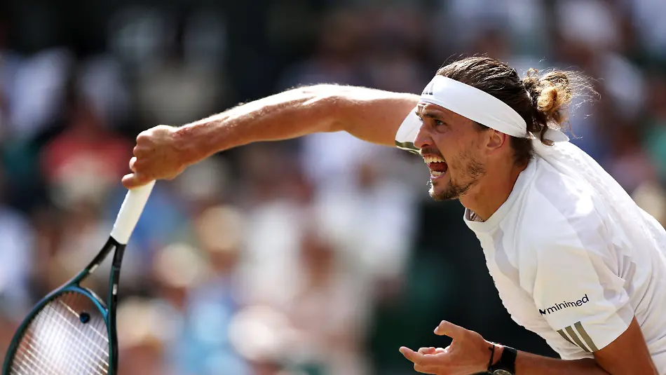 Alexander-Zverev-during-his-semi-final-match-Wimbledon-Tennis-Championships-Day-12-The-All-England-Lawn-Tennis-and-Croquet-Club-London-UK-10-Jul-2026London-The-All-England-Lawn-Tennis-and-United-Kingdom-PUBLICATIONxINxGERxSUIxAUTxHUNxGRExMLTxCYPxROUxBULxUAExKSAxCHNxDENxINDxITAxPORxESPxSWExTURxMEXxCOLxVENxPERxECUxBRAxARGxCHIxURUxPARxPANxONLY-Copyright-xKieranxMcManus-Shutterstockx-16981026al