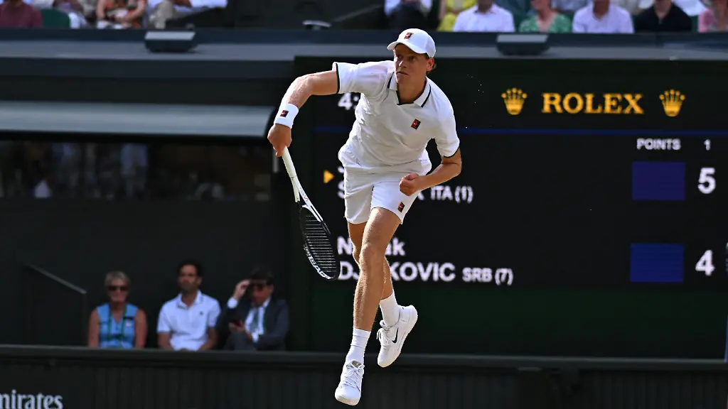 2026-Wimbledon-Semi-Final-Jannik-Sinner-Jannik-Sinner-ITA-during-his-first-rsemi-final-match-at-the-2026-Wimbledon-Championships-at-the-AELTC-in-London-Great-Britain-on-July-10-2026-Photo-by-Corinne-Dubreuil-ABACAPRESS