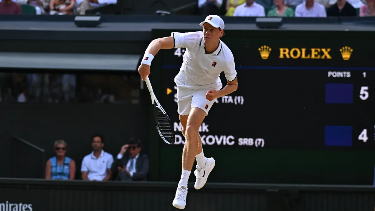 2026-Wimbledon-Semi-Final-Jannik-Sinner-Jannik-Sinner-ITA-during-his-first-rsemi-final-match-at-the-2026-Wimbledon-Championships-at-the-AELTC-in-London-Great-Britain-on-July-10-2026-Photo-by-Corinne-Dubreuil-ABACAPRESS