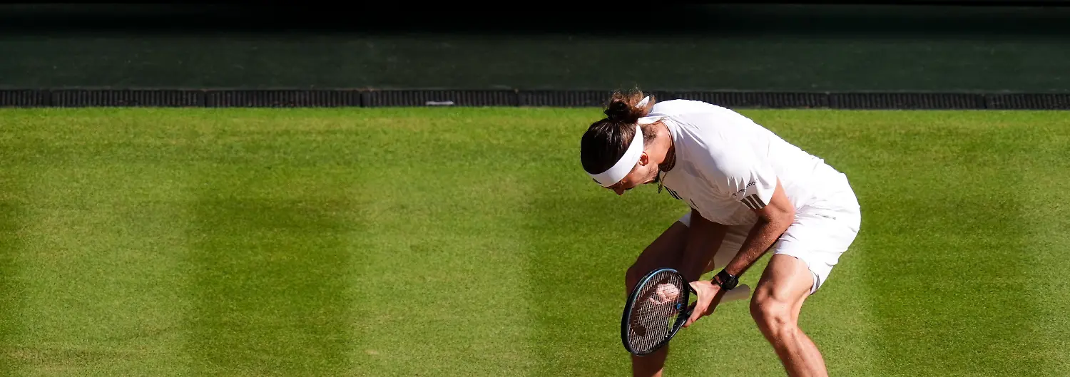 Wimbledon-2026-Day-Fourteen-All-England-Lawn-Tennis-and-Croquet-Club-Alexander-Zverev-of-Germany-celebrates-winning-the-opening-set-during-the-Gentlemen-s-Singles-Final-match-against-Jannik-Sinner-of-Italy-on-day-fourteen-of-the-2026-Wimbledon-Championships-at-the-All-England-Lawn-Tennis-and-Croquet-Club-London-Picture-date-Sunday-July-12-2026-Photo-credit-should-read-John-Walton-PA-Wire-RESTRICTIONS-Editorial-use-only-No-commercial-use-without-prior-written-consent-of-the-AELTC-Still-image-use-only-no-moving-images-to-emulate-broadcast-No-superimposing-or-removal-of-sponsor-ad-logos