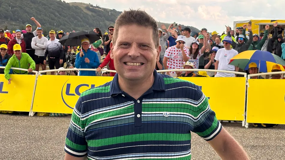 18-07-2026-Frankreich-Le-Markstein-Der-fruehere-Radprofi-Jan-Ullrich-auf-der-14-Etappe-der-Tour-de-France-im-Zielort-Le-Markstein