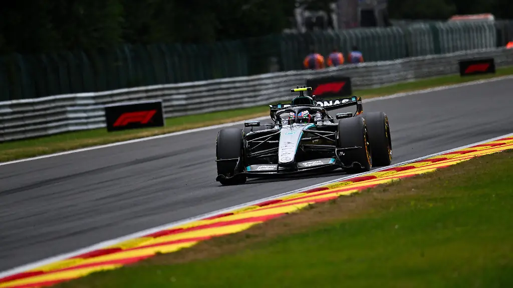 F1-BELGIAN-GRAND-PRIX-2026-12-KIMI-ANTONELLI-Andrea-ita-Mercedes-AMG-F1-Team-W17-action-during-the-Formula-1-Belgian-Grand-Prix-2026-10th-round-of-the-2026-Formula-One-World-Championship-WM-Weltmeisterschaft-from-July-17-to-19-2026-on-the-Circuit-de-Spa-Francorchamps-in-Stavelot-Belgium-PUBLICATIONxNOTxINxFRAxBEL-Copyright-xALBERTOxVIMERCATIx