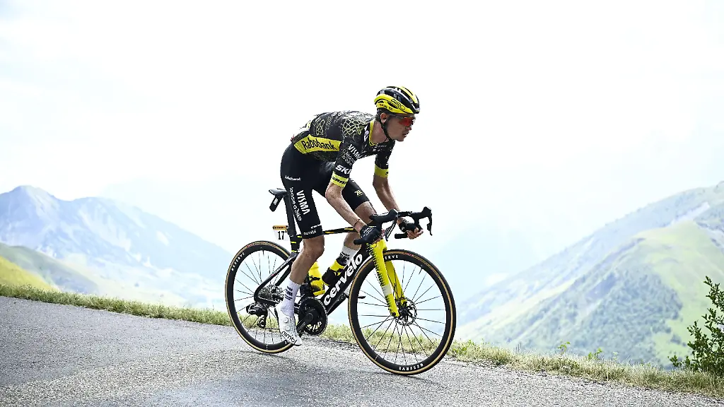 American-Sepp-Kuss-of-Team-Visma-Lease-a-Bike-pictured-in-action-during-stage-20-of-the-2026-Tour-de-France-cycling-race-a-stage-of-171km-Le-Bourg-d-Oisans-to-Alpe-d-Huez-on-Saturday-25-July-2026-The-113th-edition-of-the-Tour-de-France-starts-on-Saturday-4-July-in-Barcelona-Spain-and-will-finish-in-Paris-France-on-the-26th-of-July