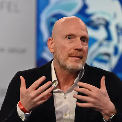Matthias-Sammer-deutscher-Fussballfunktionaer-ehemaliger-Nationalspieler-und-Trainer-Einzelbild-angeschnittenes-Einzelmotiv-Portraet-Portrait-Portraet-Ludwig-Erhard-Gipfel-vom-28-30-04-2026-auf-Gut-Kaltenbrunn-am-Tegernsee