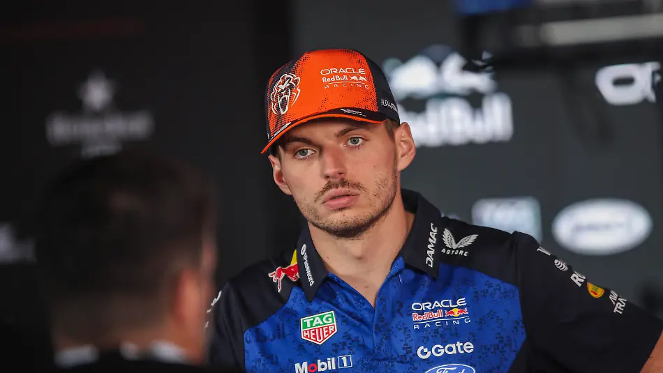 610558070