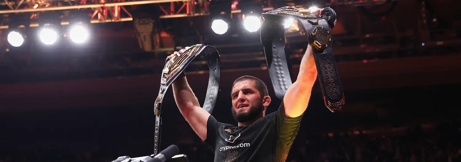 2025-11-16T065506Z_1328210917_MT1USATODAY27602946_RTRMADP_3_MMA-UFC-322-MADDALENA-VS-MAKHACHEV
