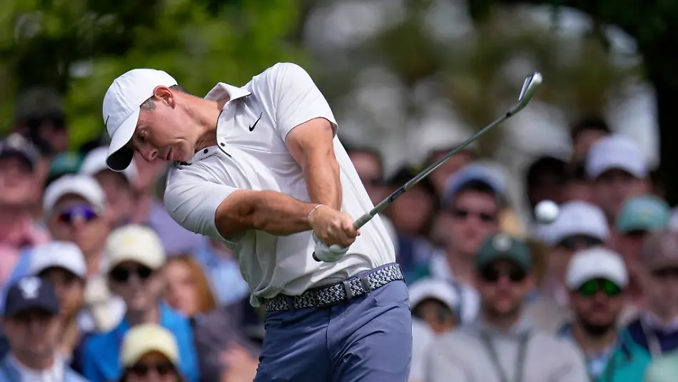 Rory-McIlroy-spielte-am-Samstag-ganz-starkes-Golf-und-liegt-vor-der-Schlussrunde-in-Fuehrung